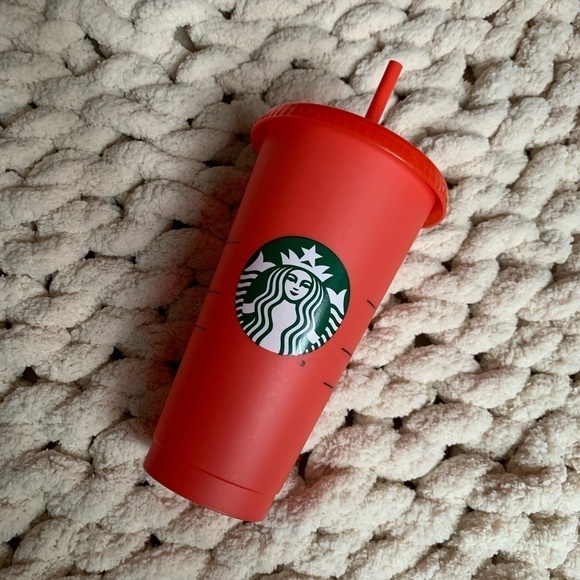 Starbucks 2020 Red Plastic Cold Coffee Cup 16oz - Picture 1 of 5